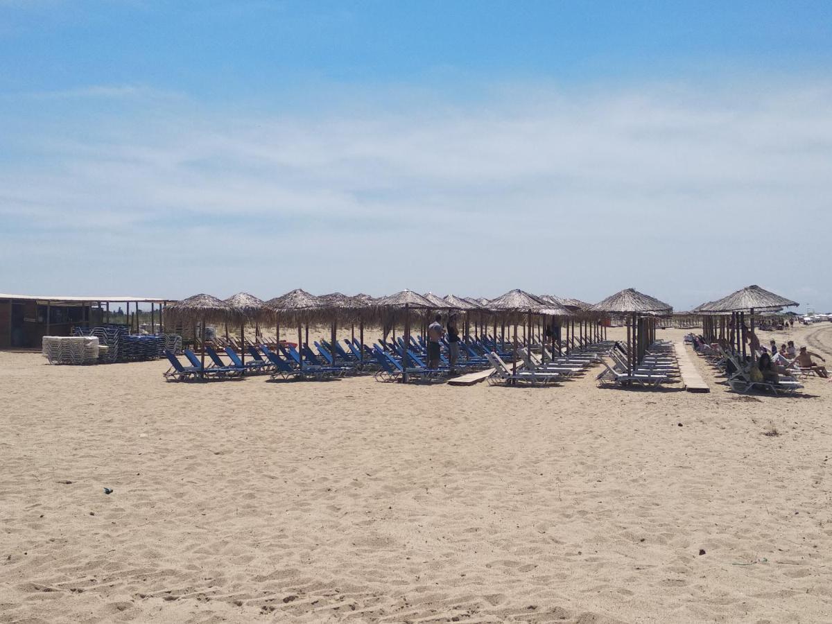 "2Steps From The Beach" Nea Iraklia Dış mekan fotoğraf
